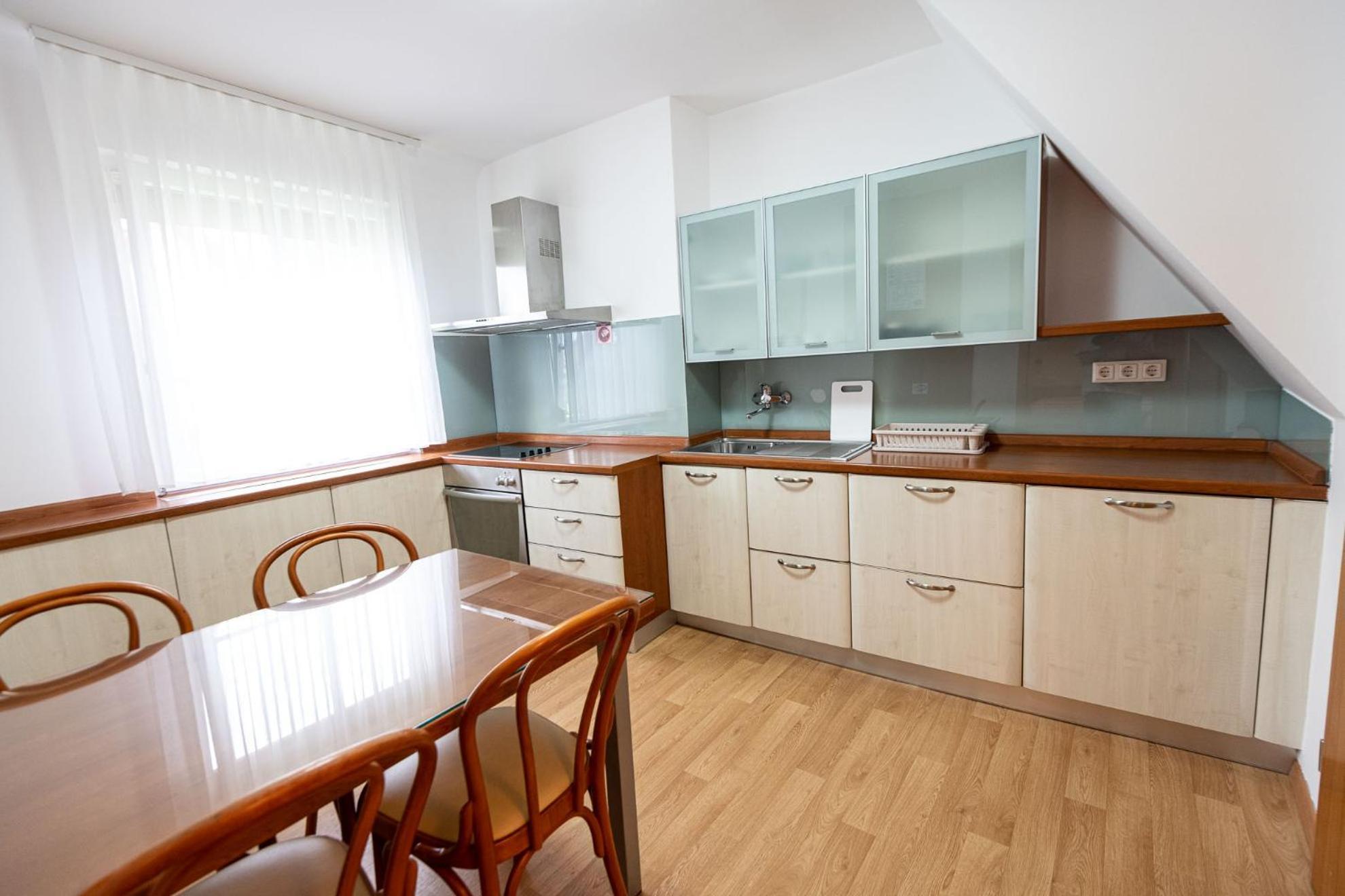 Apartmaji In Sobe Ramar Straza Exteriér fotografie