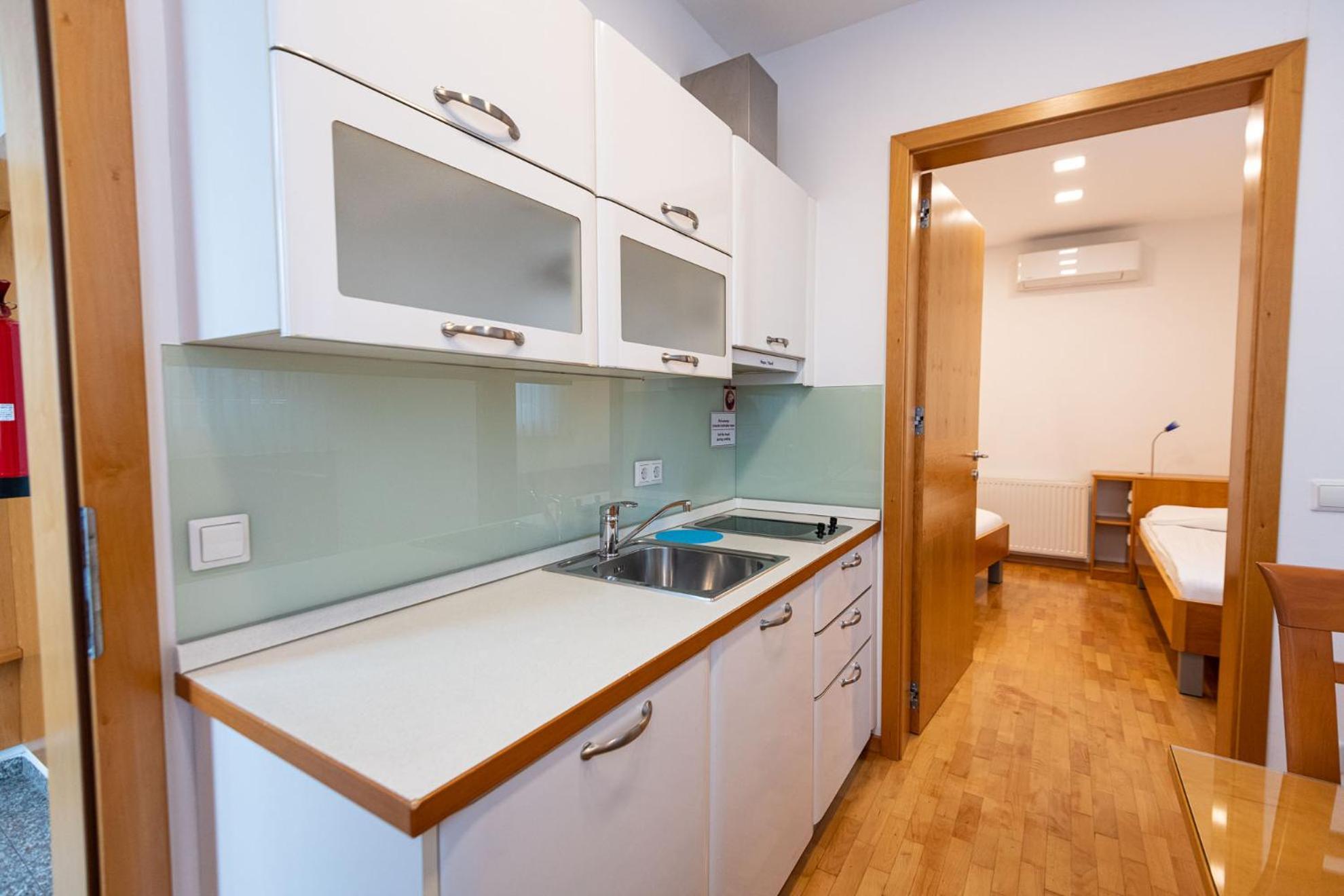 Apartmaji In Sobe Ramar Straza Exteriér fotografie